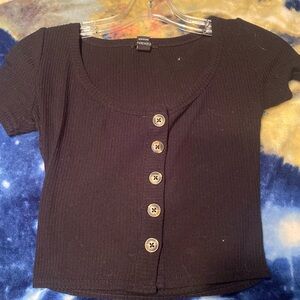 black cropped tank top